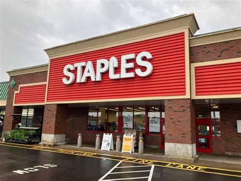 staples san fernando|staples store locator ca.